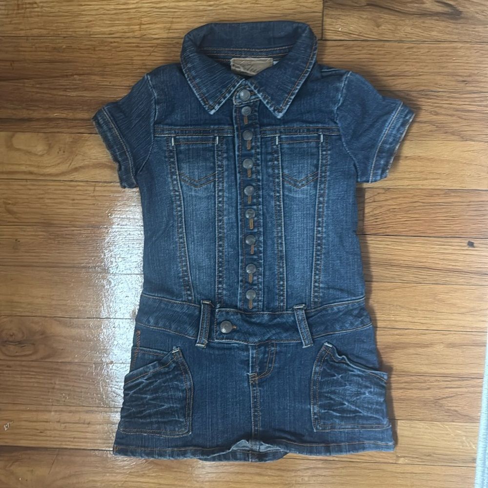 Little girls size 5 Guess denim dress